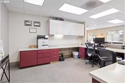 19230 SE McLoughlin Blvd, Gladstone, OR 97027 - Photo 7