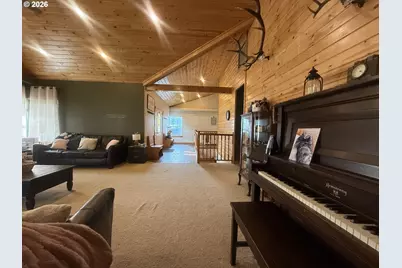 317 S Canyon Blvd, John Day, OR 97845 - Photo 7