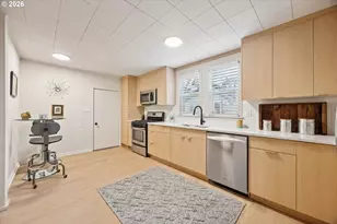 4834 NE 9th Ave, Portland, OR 97211 - Photo 9