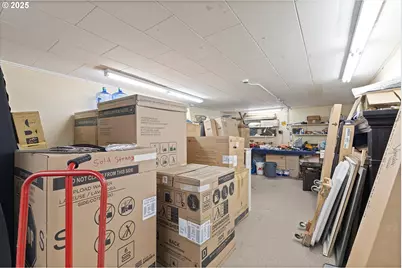 301 Main -2011 3rd St., Tillamook, OR 97141 - Photo 33