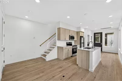 7280 NE Going St, Portland, OR 97218 - Photo 5