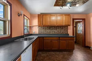 1525 N Kilpatrick St, Portland, OR 97217 - Photo 17