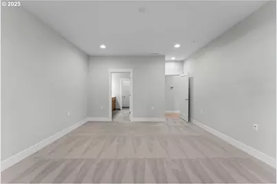 2405 NW 68th St, Vancouver, WA 98665 - Photo 13