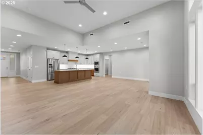 2405 NW 68th St, Vancouver, WA 98665 - Photo 11