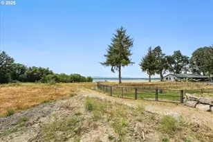 2405 NW 68th ST, Vancouver, WA 98665 - Photo 39