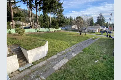 97987 Court St St, Brookings, OR 97415 - Photo 7