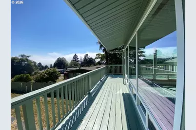 97987 Court St St, Brookings, OR 97415 - Photo 3