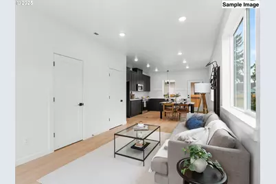 7189 SE Crystal Springs Blvd #10, Portland, OR 97213 - Photo 3