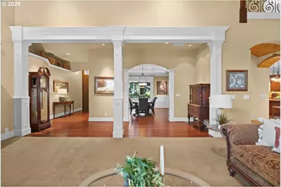 18800 SW Longacre St, Beaverton, OR 97003 - Photo 9