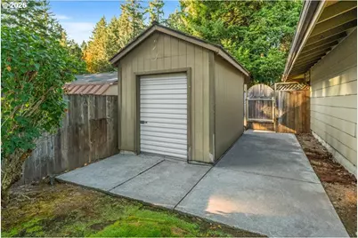 18800 SW Longacre St, Beaverton, OR 97003 - Photo 33