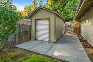 18800 SW Longacre St, Beaverton, OR 97003 - Photo 33