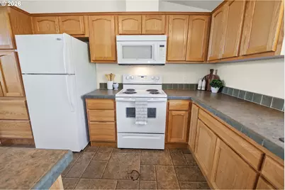 93228 Knappa Platt Rd, Astoria, OR 97103 - Photo 11