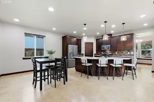 57214 E Marmot Rd, Sandy, OR 97055 - Photo 9