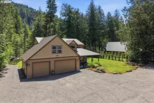 57214 E Marmot Rd, Sandy, OR 97055 - Photo 33