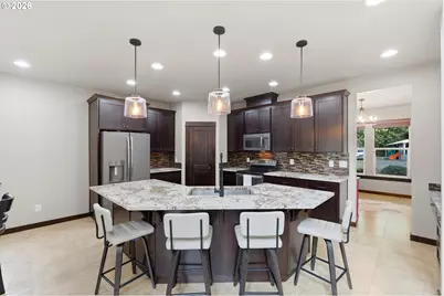 57214 E Marmot Rd, Sandy, OR 97055 - Photo 9