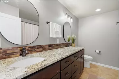 57214 E Marmot Rd, Sandy, OR 97055 - Photo 23