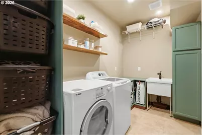 57214 E Marmot Rd, Sandy, OR 97055 - Photo 19