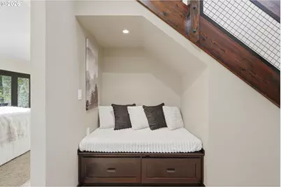 57214 E Marmot Rd, Sandy, OR 97055 - Photo 21