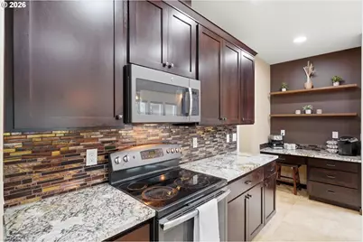 57214 E Marmot Rd, Sandy, OR 97055 - Photo 11