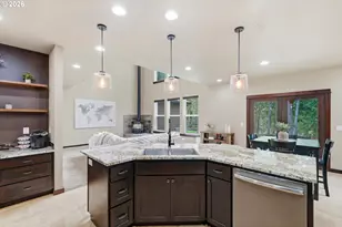 57214 E Marmot Rd, Sandy, OR 97055 - Photo 13