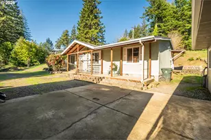 92260 Alder Hill Ln, Coos Bay, OR 97420 - Photo 11