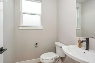 7235 SE Benedict St, Hillsboro, OR 97123 - Photo 9