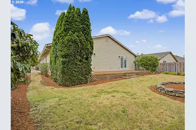 1778 N Laurelwood Loop, Canby, OR 97013 - Photo 37