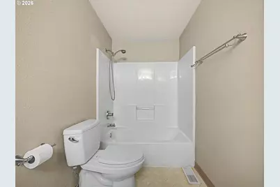1778 N Laurelwood Loop, Canby, OR 97013 - Photo 33