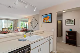 1616 S Harbor Way, Portland, OR 97201 - Photo 9