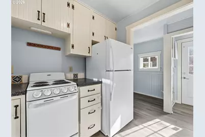 908/910 N Franklin St, Seaside, OR 97138 - Photo 13