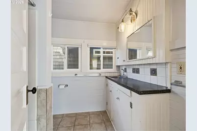 908/910 N Franklin St, Seaside, OR 97138 - Photo 17