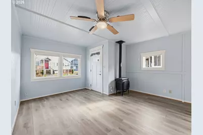 908/910 N Franklin St, Seaside, OR 97138 - Photo 7