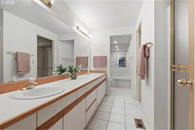 8202 NE 34th St, Vancouver, WA 98662 - Photo 27