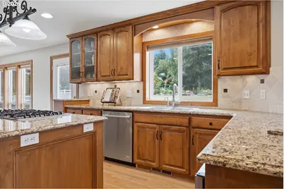 14633 Ehlen Rd NE, Aurora, OR 97002 - Photo 9