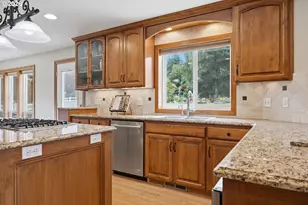 14633 Ehlen Rd NE, Aurora, OR 97002 - Photo 9