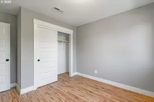 7941 N Courtenay Ave, Portland, OR 97203 - Photo 25