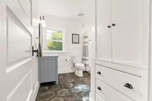7985 SW Maple Dr, Portland, OR 97225 - Photo 15