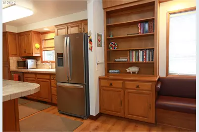 374 Blackfoot Ave, Eugene, OR 97404 - Photo 23