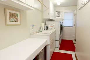 374 Blackfoot Ave, Eugene, OR 97404 - Photo 35