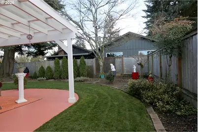 374 Blackfoot Ave, Eugene, OR 97404 - Photo 43