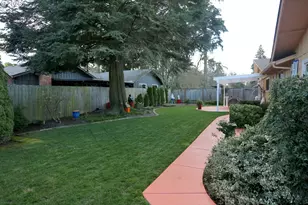 374 Blackfoot Ave, Eugene, OR 97404 - Photo 45