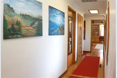 374 Blackfoot Ave, Eugene, OR 97404 - Photo 25