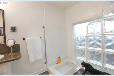 374 Blackfoot Ave, Eugene, OR 97404 - Photo 33