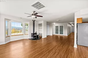 90629 Sunderman Rd, Springfield, OR 97478 - Photo 9