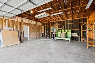 90629 Sunderman Rd, Springfield, OR 97478 - Photo 29