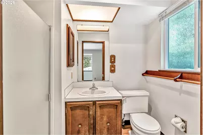 14485 NW Perimeter Dr, Beaverton, OR 97006 - Photo 25