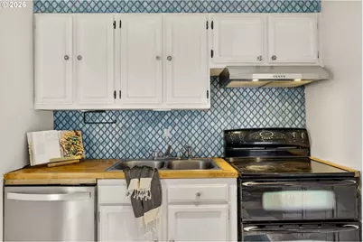 3109 E Mill Plain Blvd, Vancouver, WA 98661 - Photo 13