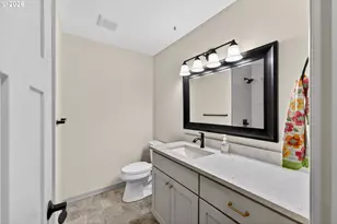 13795 SW Hargis Rd, Beaverton, OR 97008 - Photo 23