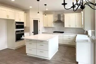 1894 S Holly St, Canby, OR 97013 - Photo 5