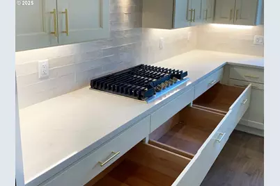 1894 S Holly St, Canby, OR 97013 - Photo 7